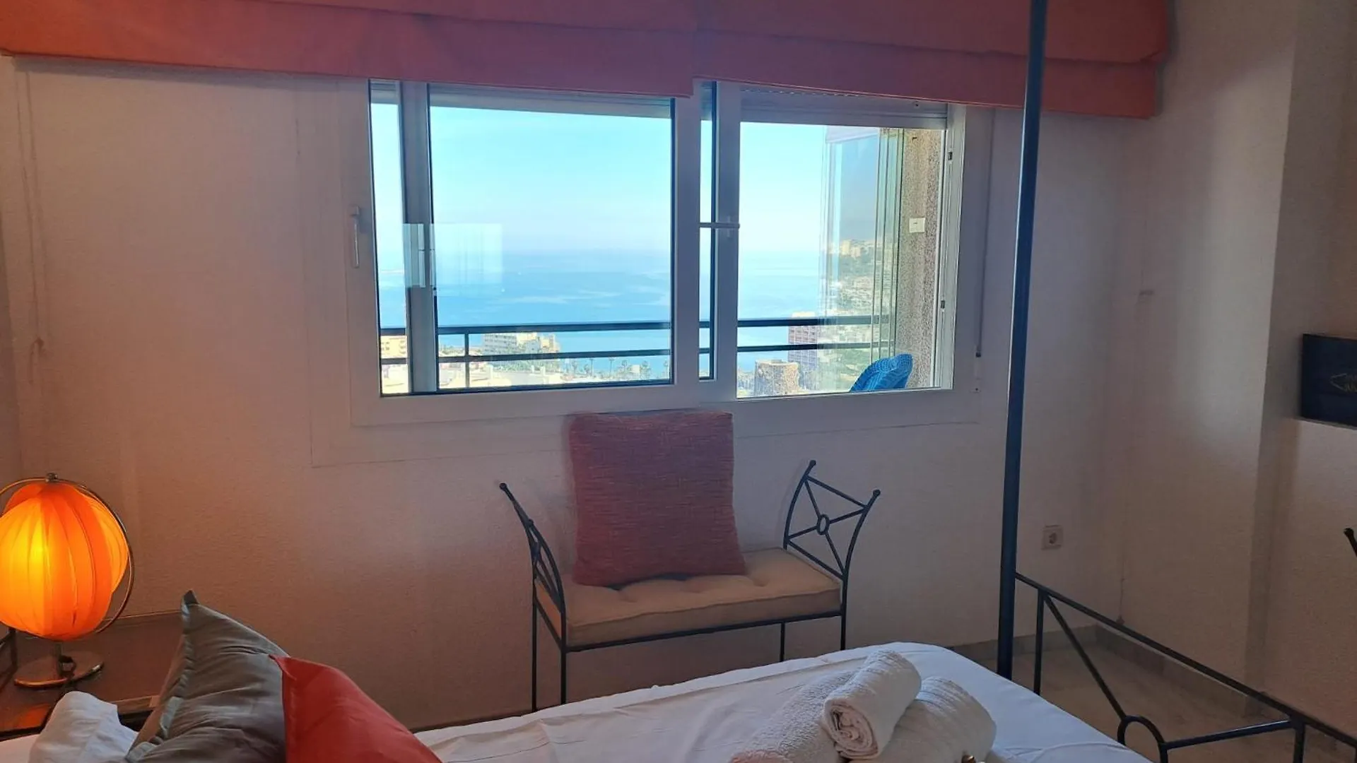 Apartment Beachfront Complex El Coloso Views,Pools,Parking Benalmadena Costa