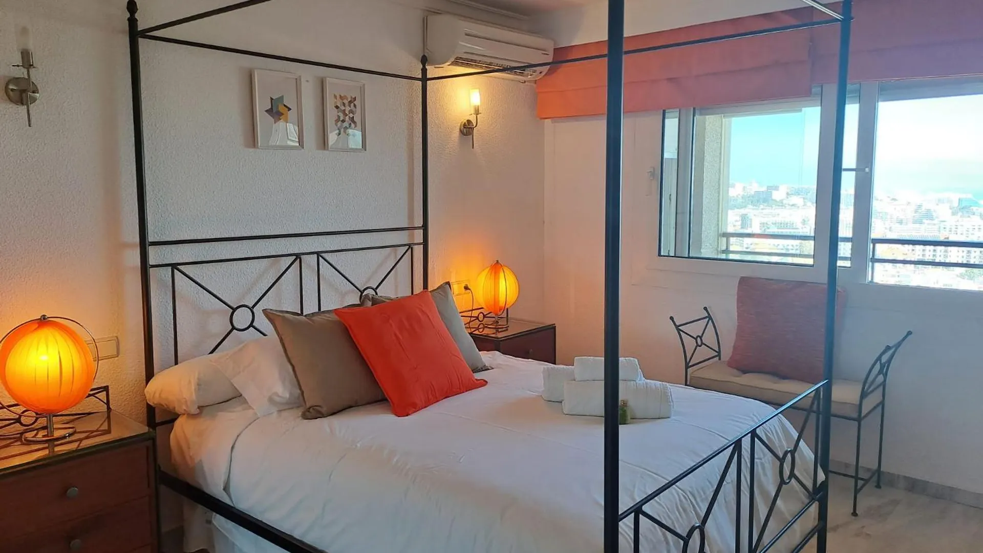 Apartment Beachfront Complex El Coloso Views,Pools,Parking Benalmadena Costa